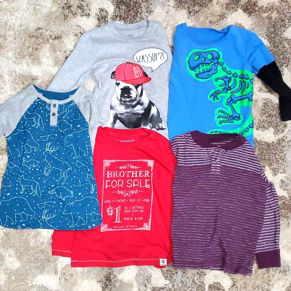 Bundle of Boy's Long sleeve t-shirts. 3T